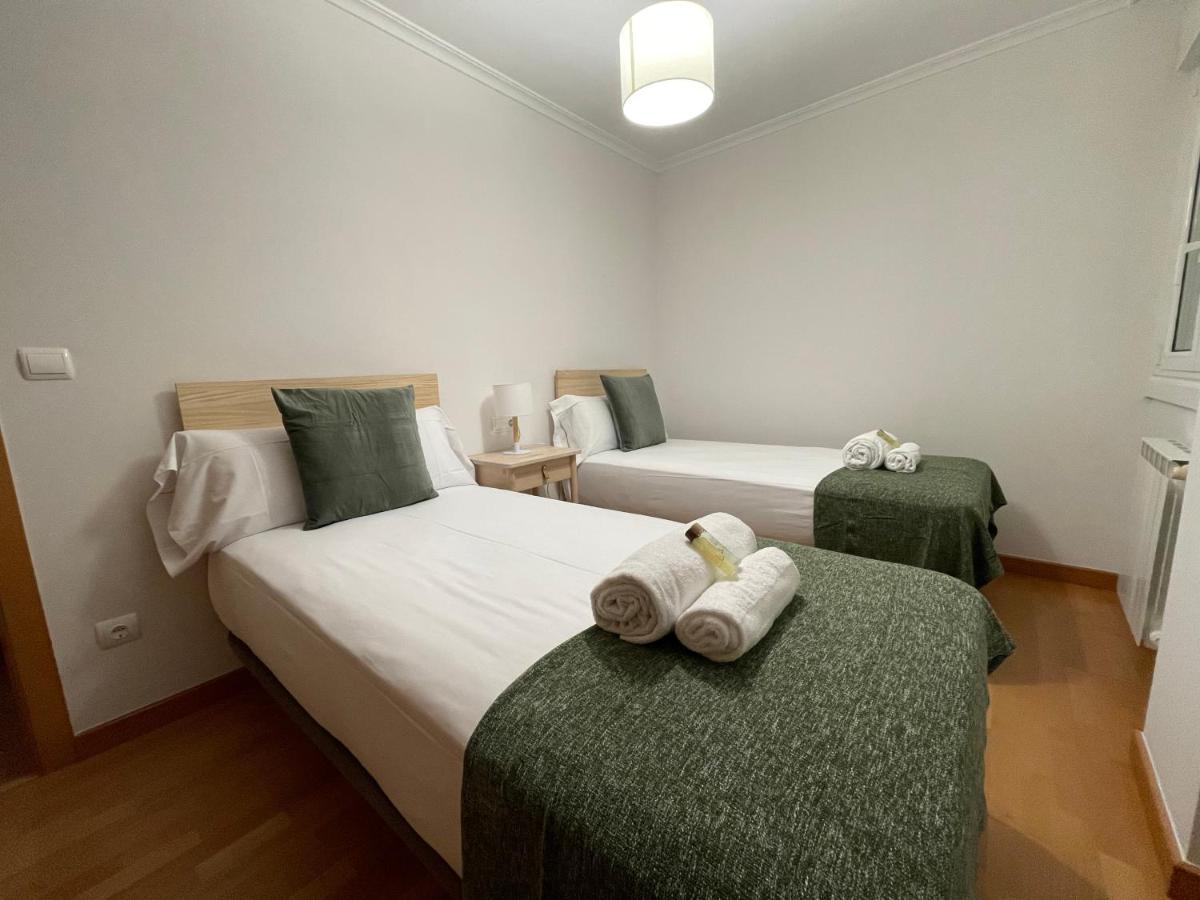 Oktheway Castelao Street Apartment Sarria Exterior photo
